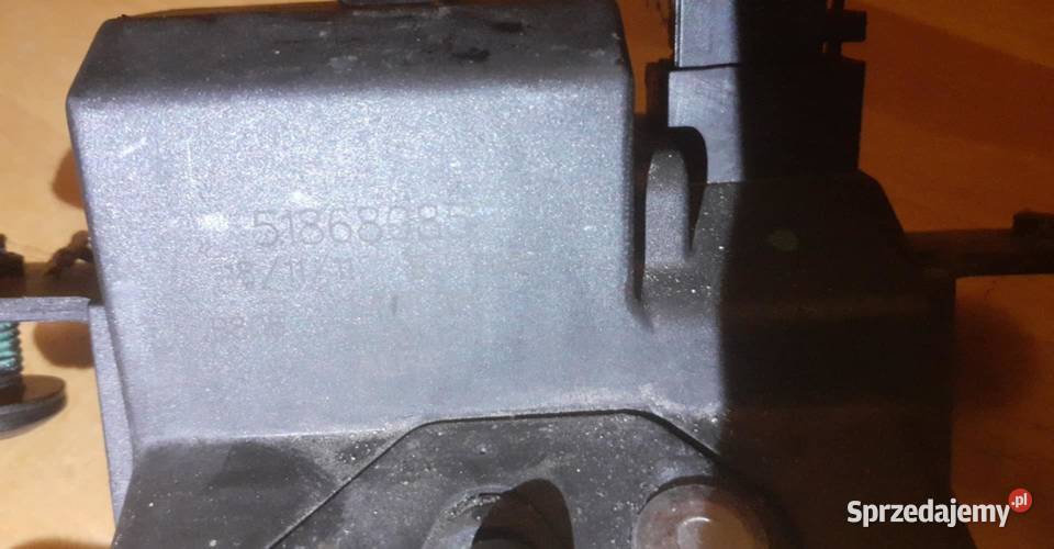 ZAMEK KLAPY TYŁ FIAT TIPO SedanLimuzyna 51868085 Karoseria Ostrów Wielkopolski