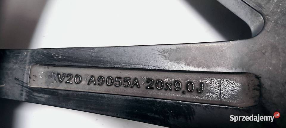 FELGA ALUMINIOWA 20 DODGE CHARGER Lipno