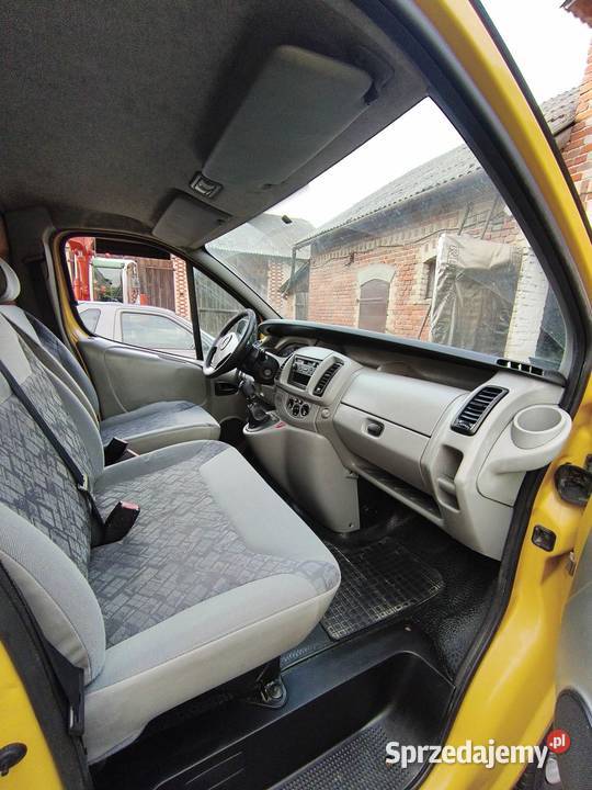Opel Vivaro Trafic 19CDTI 100 6 bieg Klima Hak sprzedam