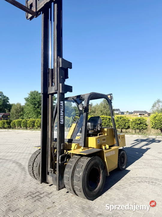wózek widłowy CATERPILLAR V80D 4000 bliźniacze łódzkie Działoszyn