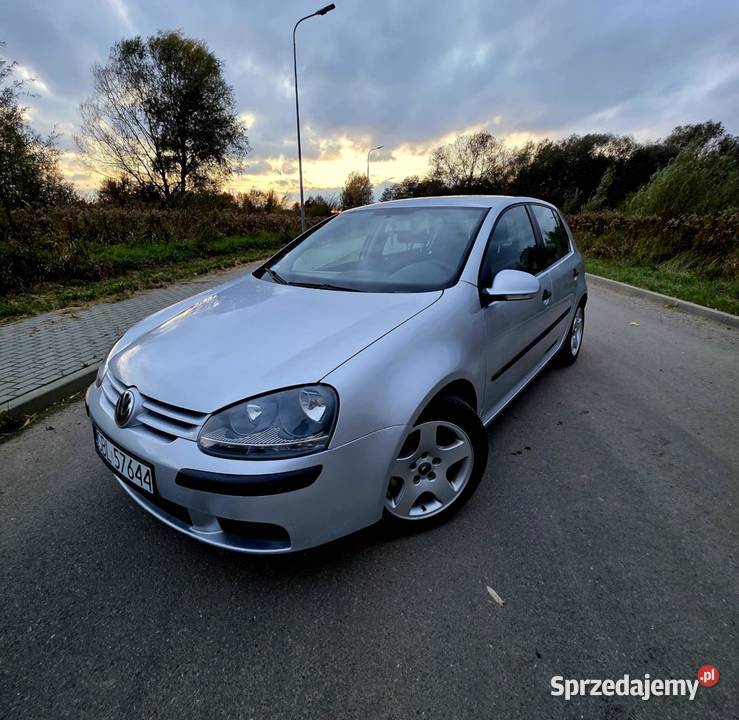 Volkswagen Golf v 14 lpg 90KM Golf Łańcut
