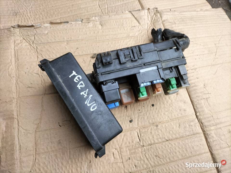 FORD MAVERICK 1 NISSAN TERRANO 2 SKRZYNKA Motoryzacja