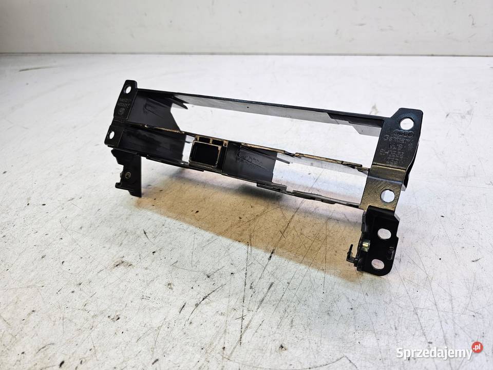 RAMKA STELAŻ KOSZ 2 DIN AUDI A4 B6 B7 8H0858089 osobowe