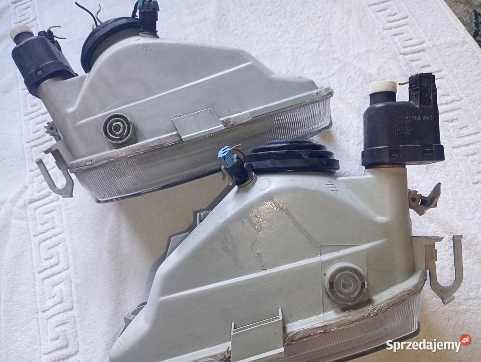 Lampy przód opel astra F 1 Stan Z silnikami Wrocław