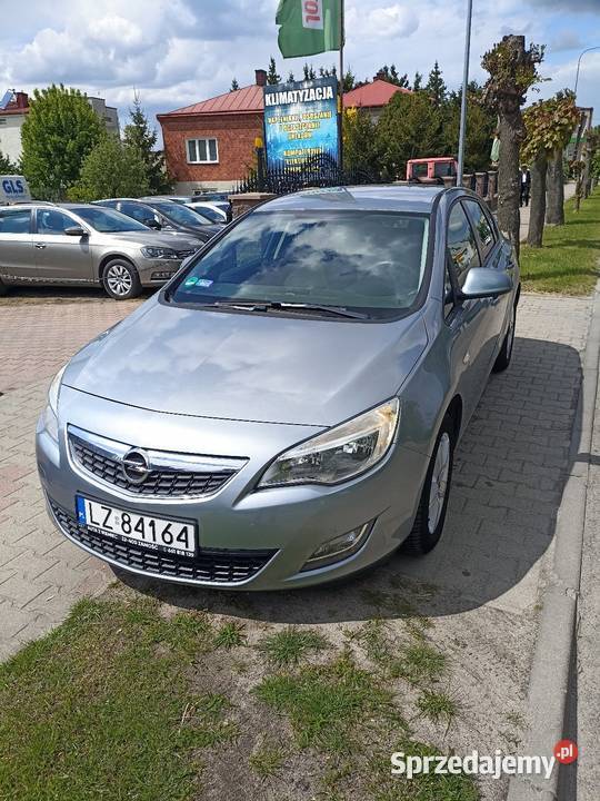 Opel Astra J gniazdo USB Astra Tyszowce