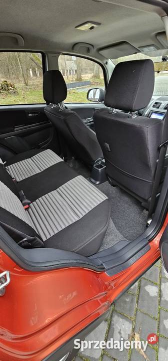 Świeżo sprowadzony Suzuki SX4 z 2010 roku 16 tempomat Krasnobród