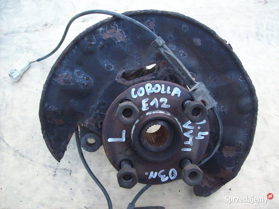 Corolla E12 14 VVTI Zwrotnica Piasta prawa lewa Mińsk Mazowiecki