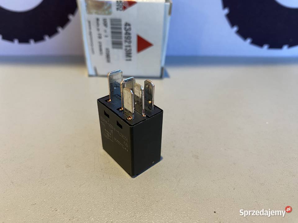 Przekaźnik elektryczny Massey Ferguson 4349213M1 Białystok