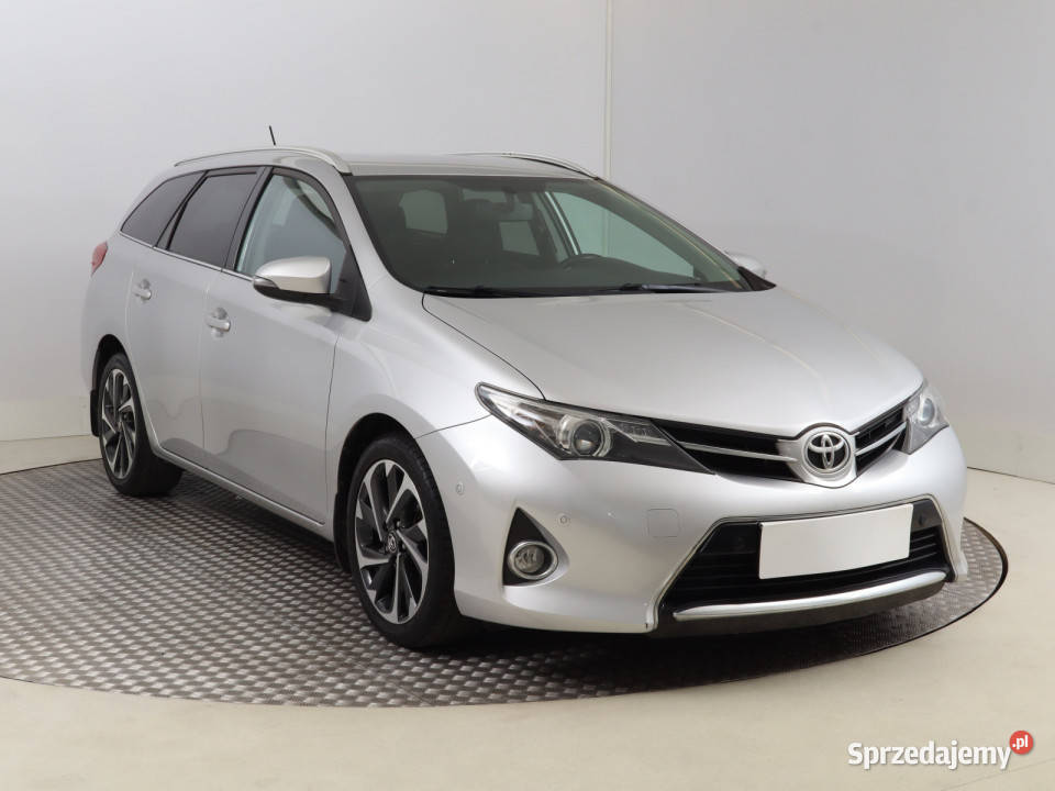Toyota Auris 14 D4D Auris Bielany Wrocławskie