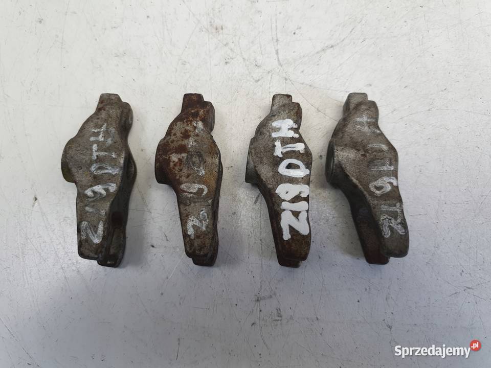 Opel 19 CDTI Z19DTH ŁAPKA WTRYSKÓW Mocowanie Rudka