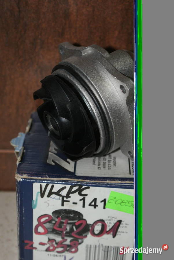 F141 DOLZ POMPA WODY MAZDA FORD Focus 18 16V 20