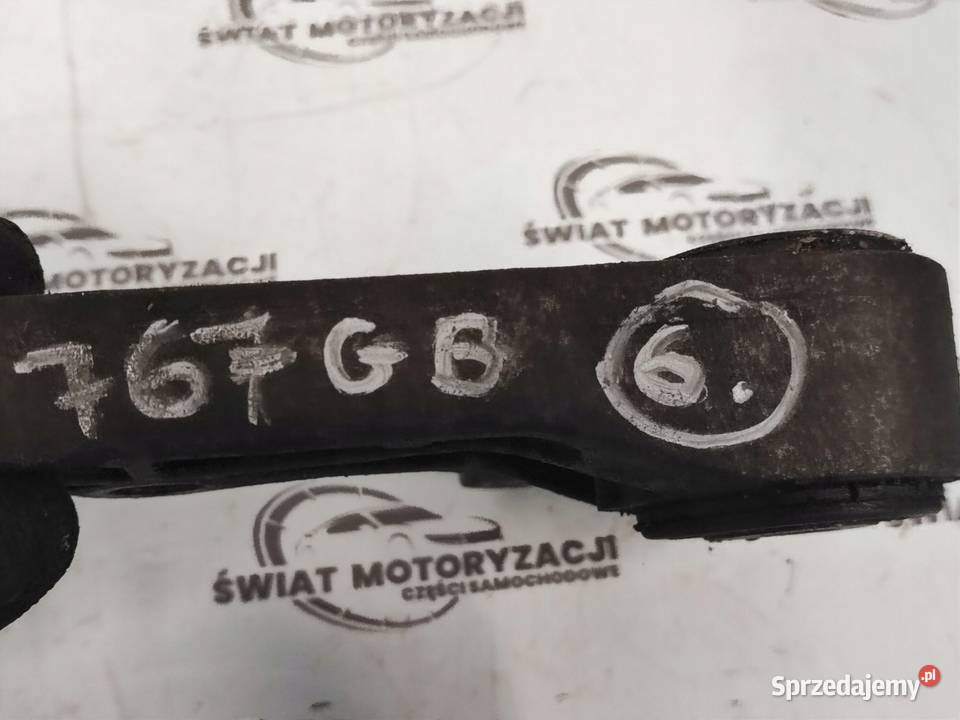 VOLVO C30 07r 25 TURBO B5254T3 220 łapa silnika sprzedam