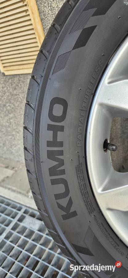 Oryginalne koła Hyundai I30 Kia Ceed R16Opony dolnośląskie Jelcz-Laskowice sprzedam