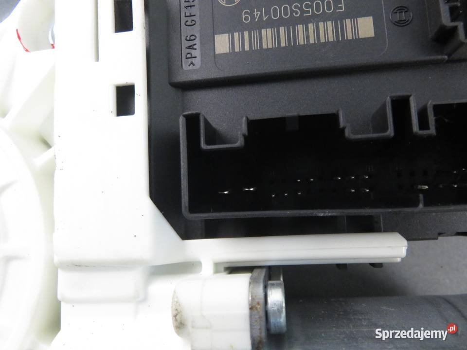 PODNOŚNIK SZYBY LEWY PRZEDNI 3D VW GOLF V