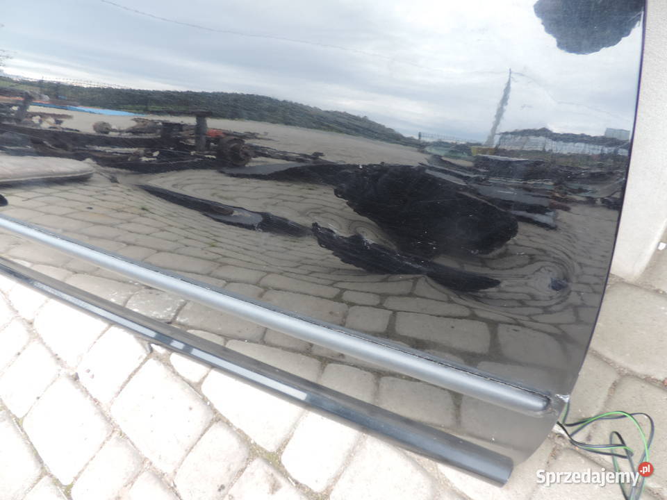 VOLKSWAGEN GOLF 4 3D DRZWI PRAWY PRZÓD LQ41 Rok produkcji 2001 Nowy Sącz sprzedam