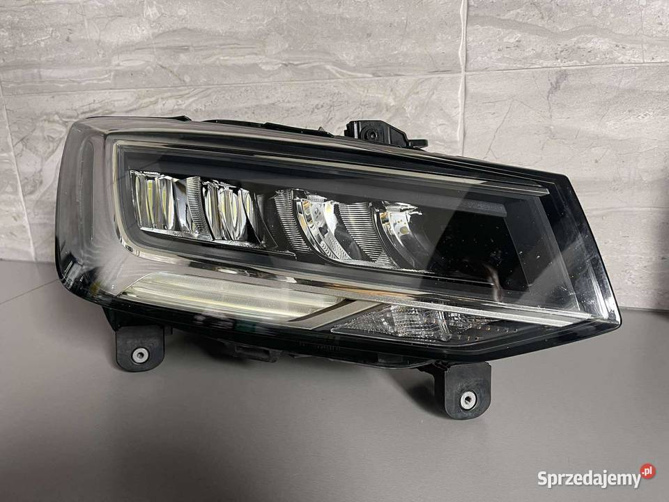 AUDI Q2 PRAWA LAMPA PRZÓD CAŁA ORYGINAŁ osobowe Ostroróg