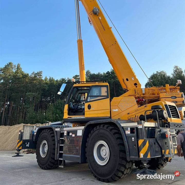 Dźwig XCMG XCR70 70 ton żuraw placowy Wrocław sprzedam