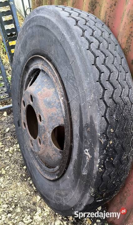 Opona z felgą przyczepa 20825 Świdrówka