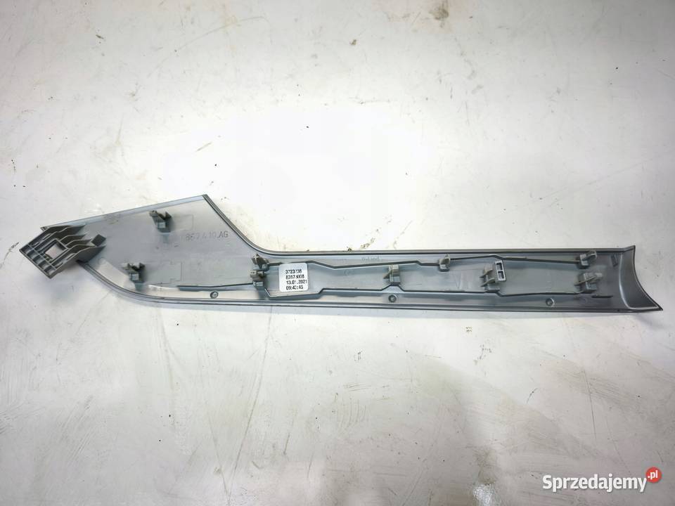 LISTWA DEKOR DRZWI PRAWY PRZÓD AUDI A4 B9 LIFT Przystajń