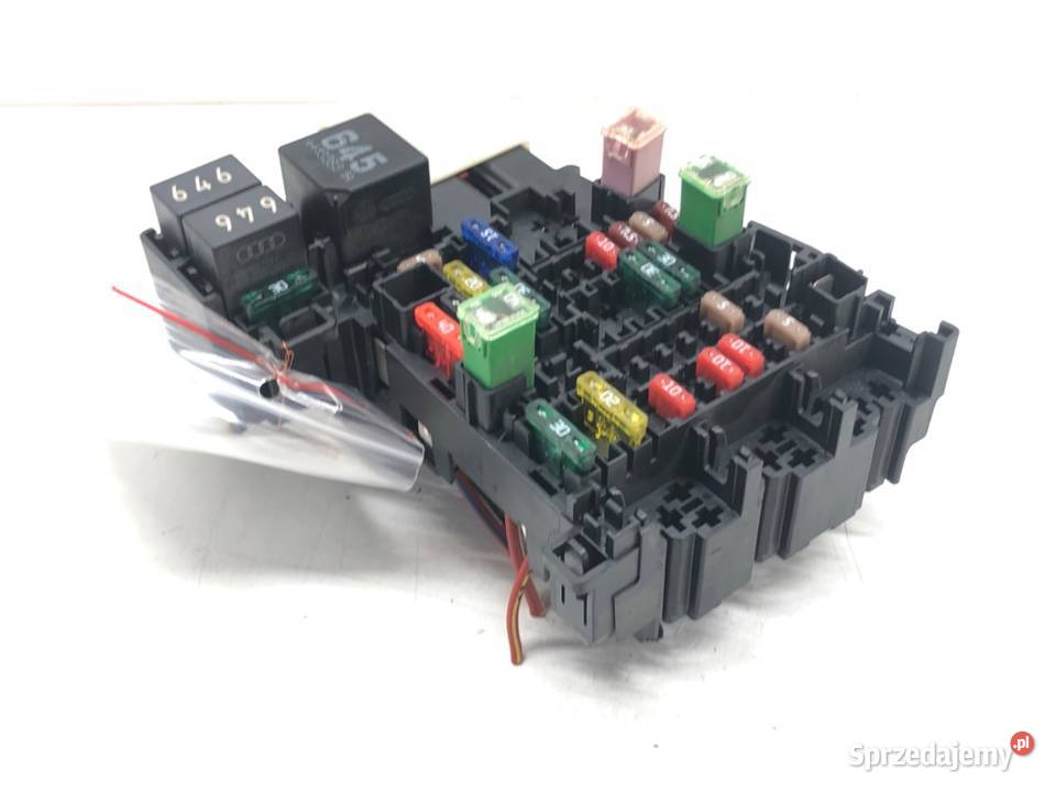 SKRZYNKA BEZPIECZNIKÓW VW GOLF VII 5Q0937615C podkarpackie