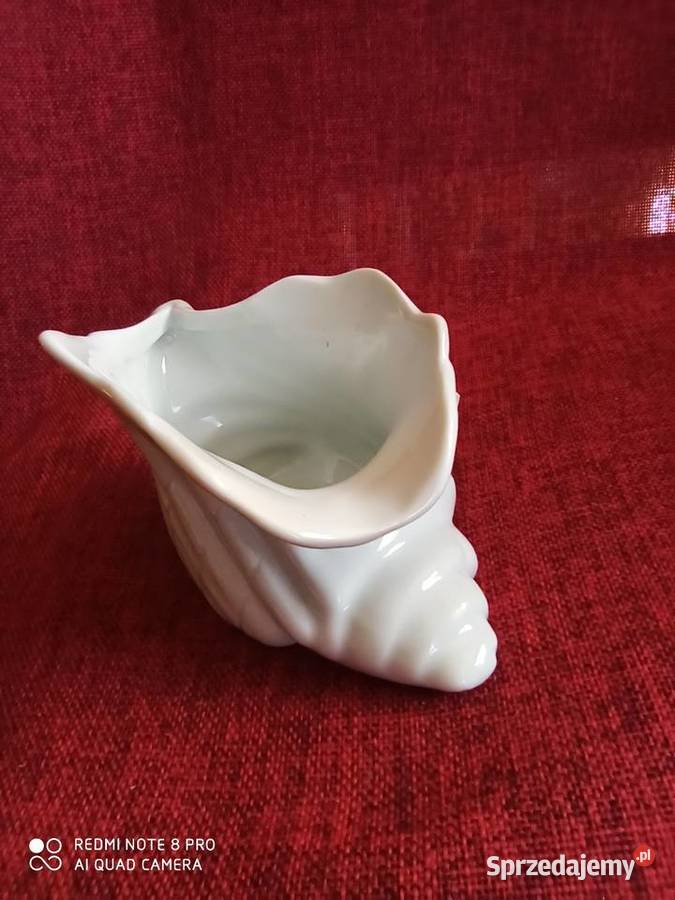 Muszla porcelanowa SygNaczyńko wazonik Biała Gdańsk
