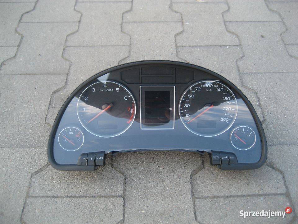 audi a4 b6 malysz 0104r 18 benzyna turbo licznik osobowe Rakoniewice