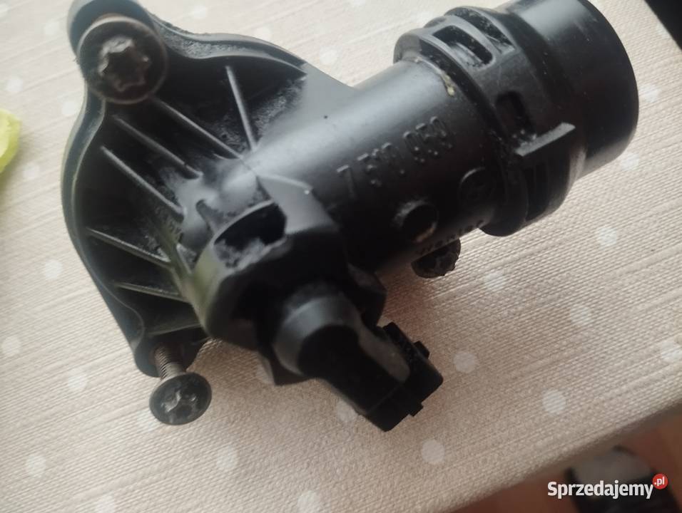 Termostat n42b20 n42b18 N46 BMW E46 Leżajsk