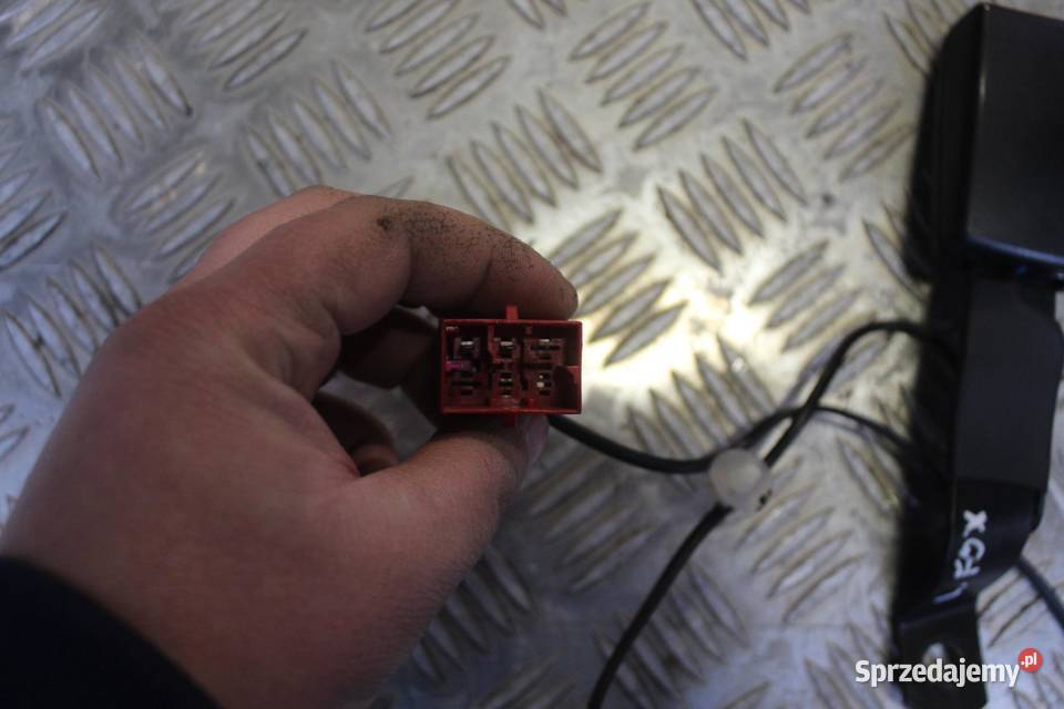 ZAPINKA PASA LEWY PRZÓD VW FOX 5Z0857755AF osobowe