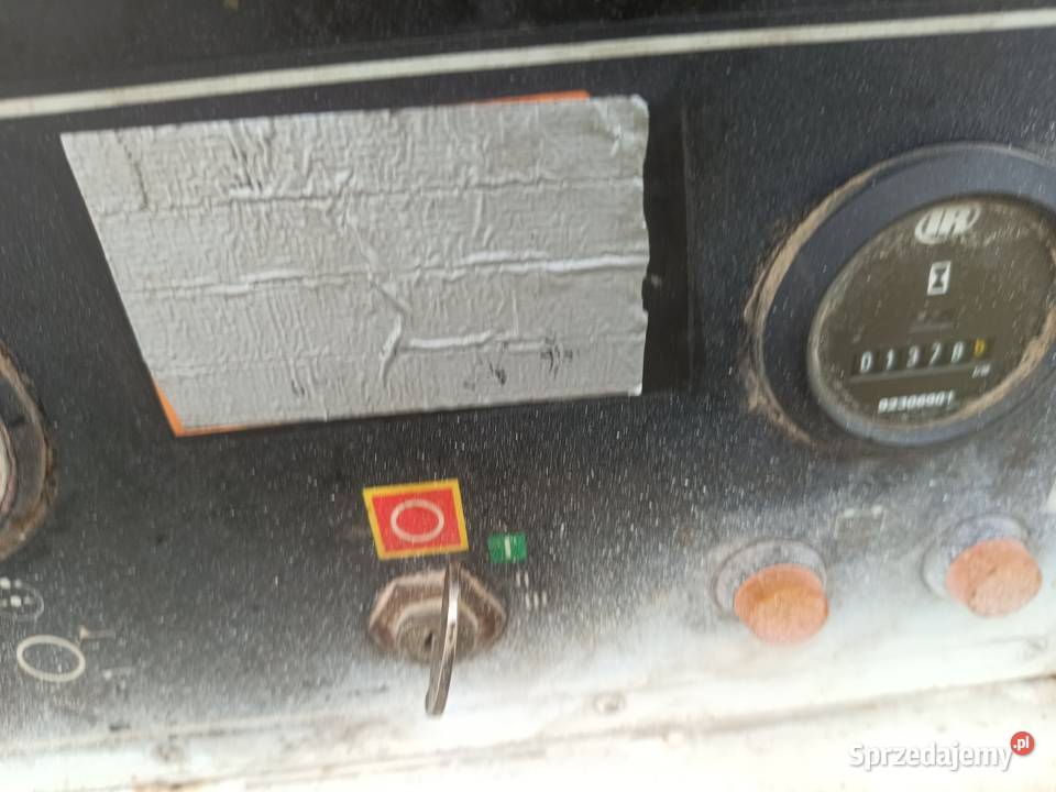 Sprężarka śrubowa Ingrosollrand 771 doosan sprzedam