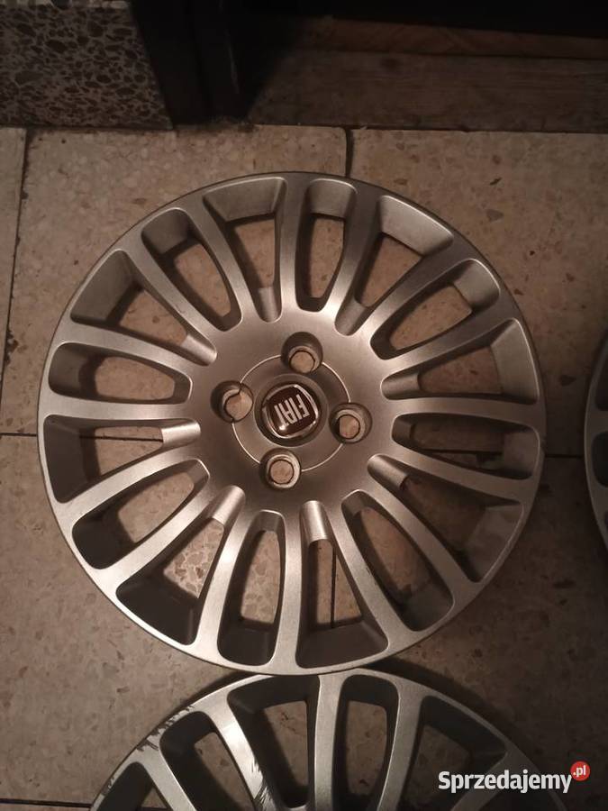 Kołpaki Fiat Bravo Punto 15 Czechówka