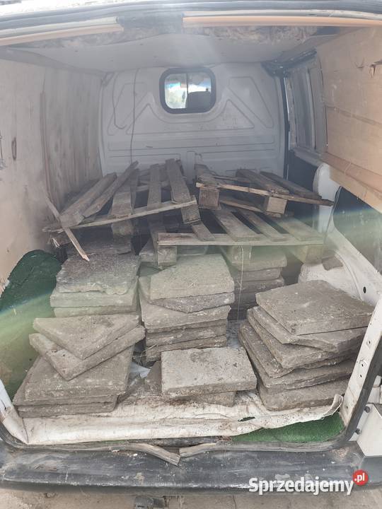 Transport towarów przeprowadzki gruz złom Grobniki