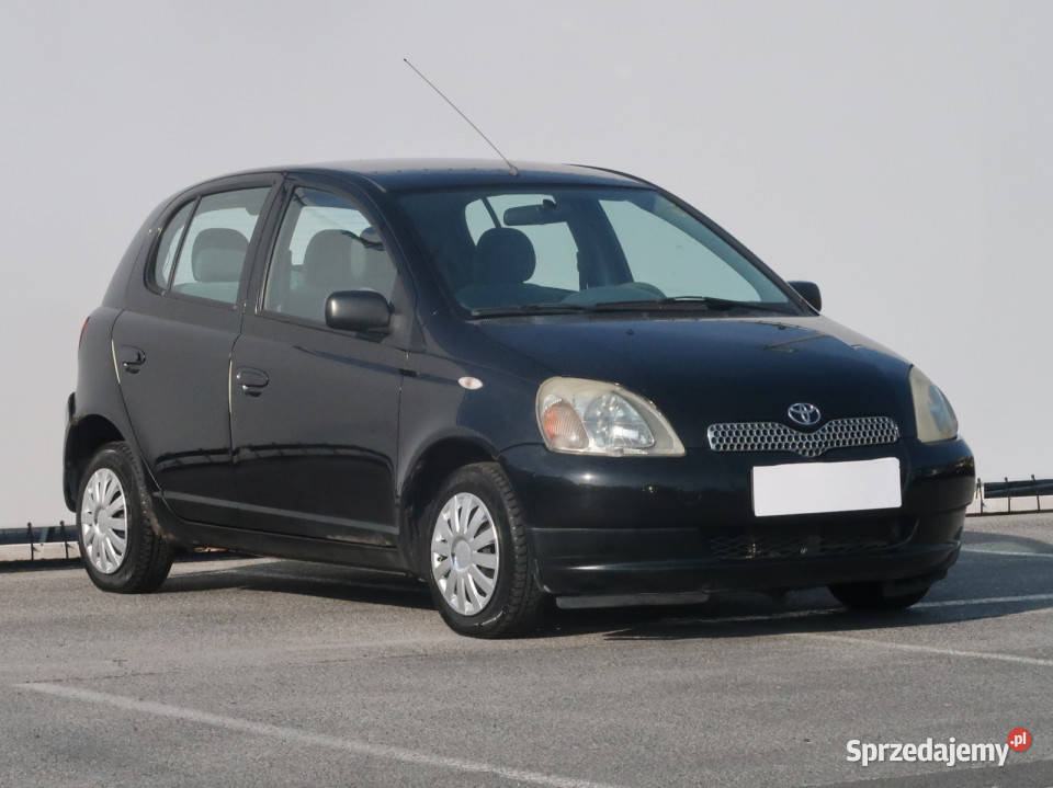 Toyota Yaris 10 VVTi Yaris