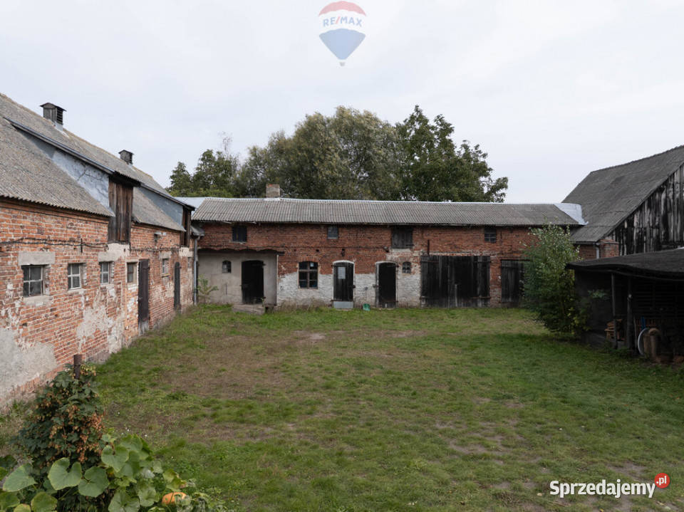 Podrzewie dom zabudowania na dużej działce