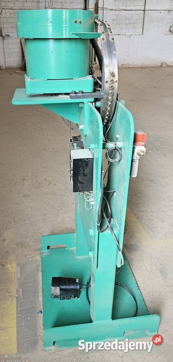 Maszyna do wbijania nakretek pazurkowych M8 śląskie Częstochowa