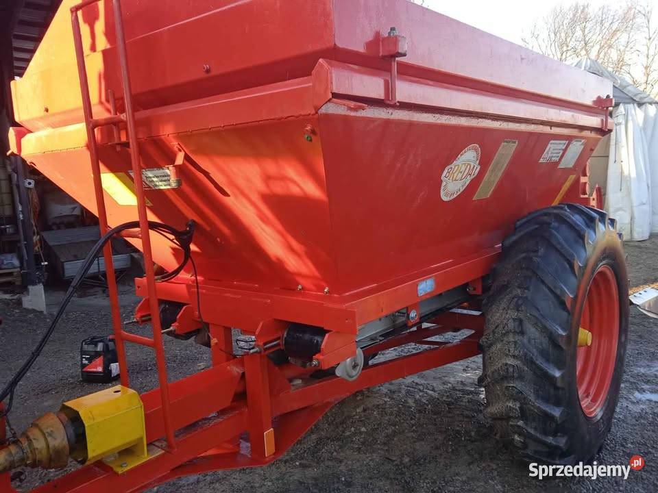 Bredal rozsiewacz wapna nawozu solidny sprawny Rozsiewacze nawozów Radomyśl Wielki