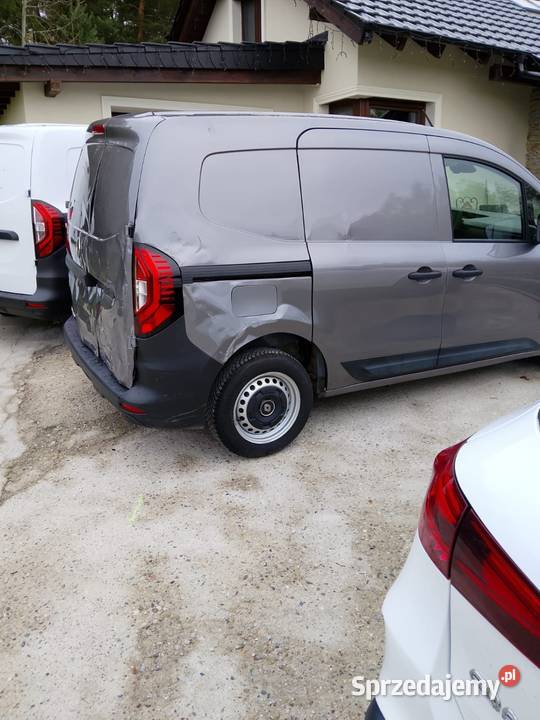 Renault Kangoo 2023 w najbogatszych wersjach Rok produkcji 2023 Jelcz-Laskowice