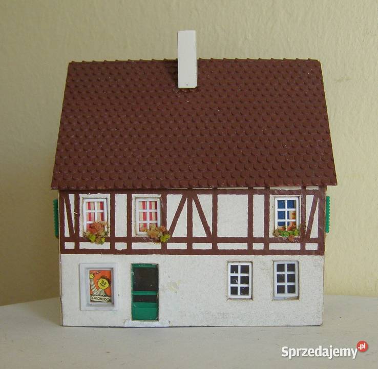 Domek na makietę 38 kolejka skala TT łódzkie