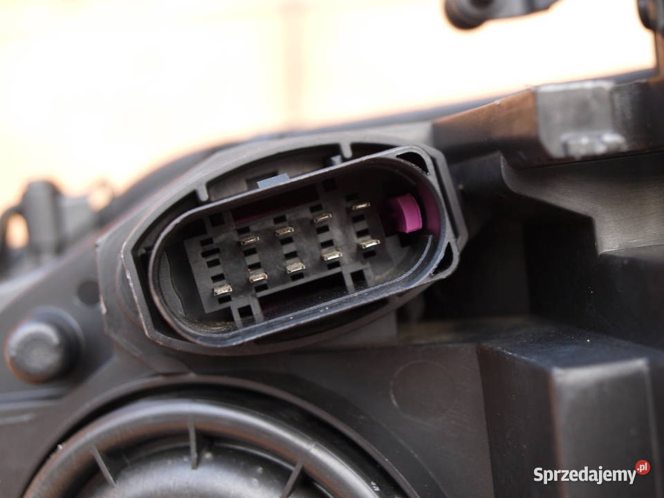 Audi A4 B8 lampa prawa przód zwykła 2012 2015r prawe Kalisz