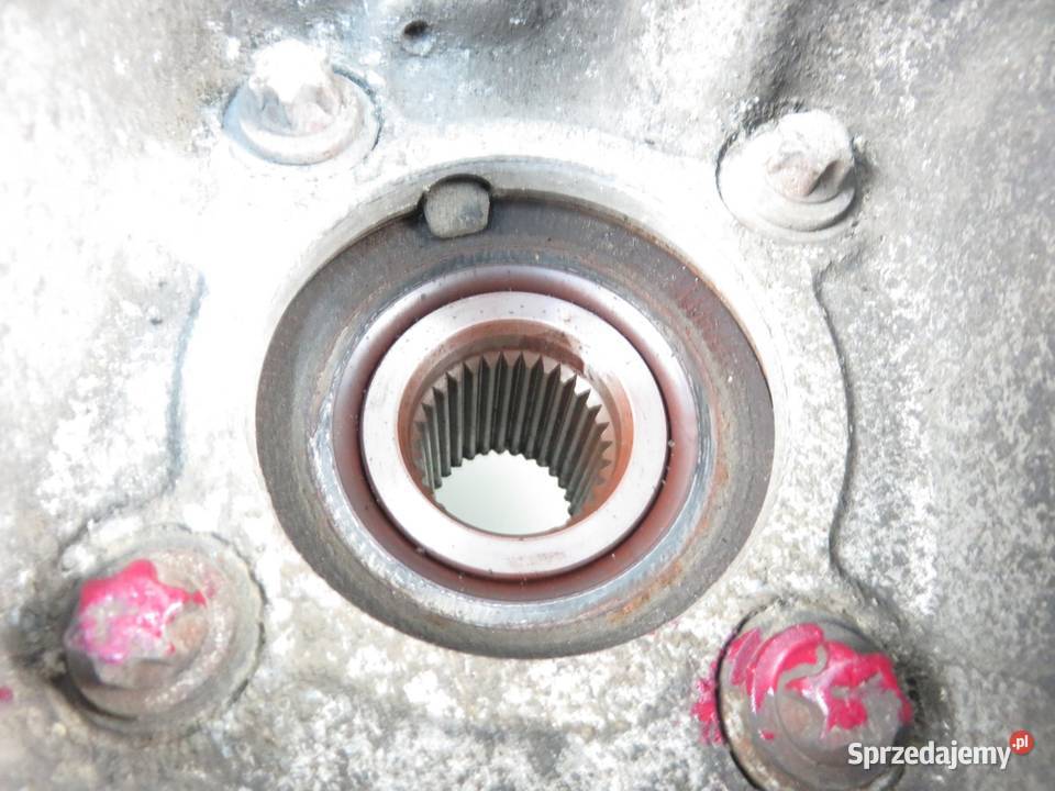 PIASTA TYLNA PRAWA BMW 5 F10 530 d xDrive osobowe