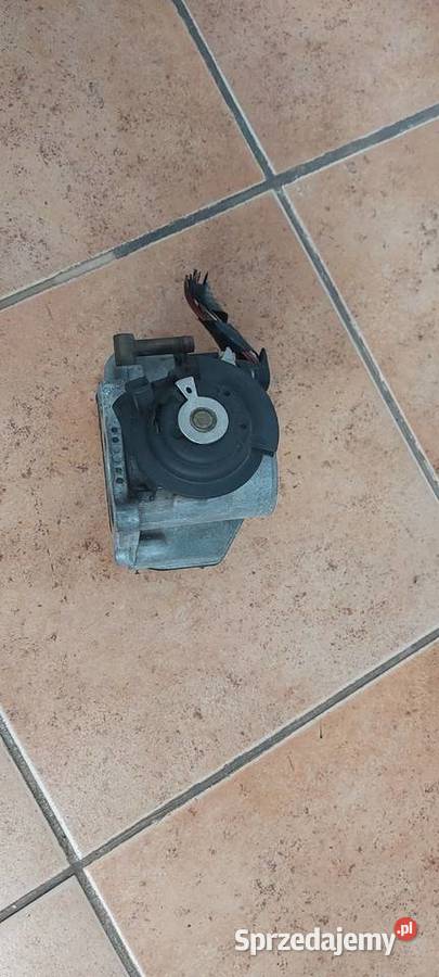 Przepustnica SEAT VW SKODA 030133064F Szczecin sprzedam