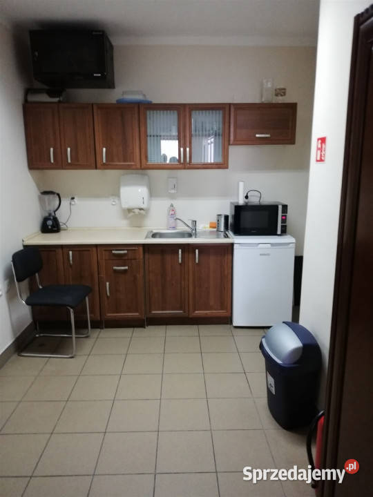 Wynajem Lokal uż usługowobiurowy 95 m2 Centrum od ulicy opolskie Opole