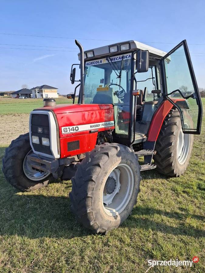 Massey Ferguson 6140 Amortyzacja kabiny Massey Ferguson świętokrzyskie Łopuszno