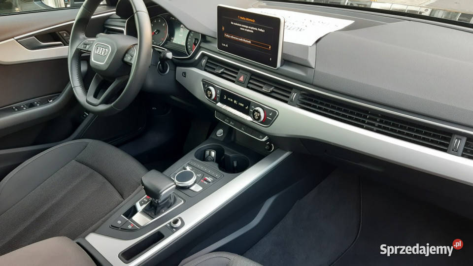 Audi A4 samochód krajowy faktura VAT B9 2015 śląskie Tychy