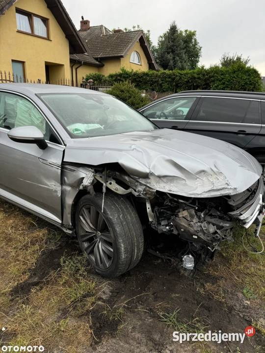 VOLKSWAGEN ARTEON SALON POLSKA 150KM Załom
