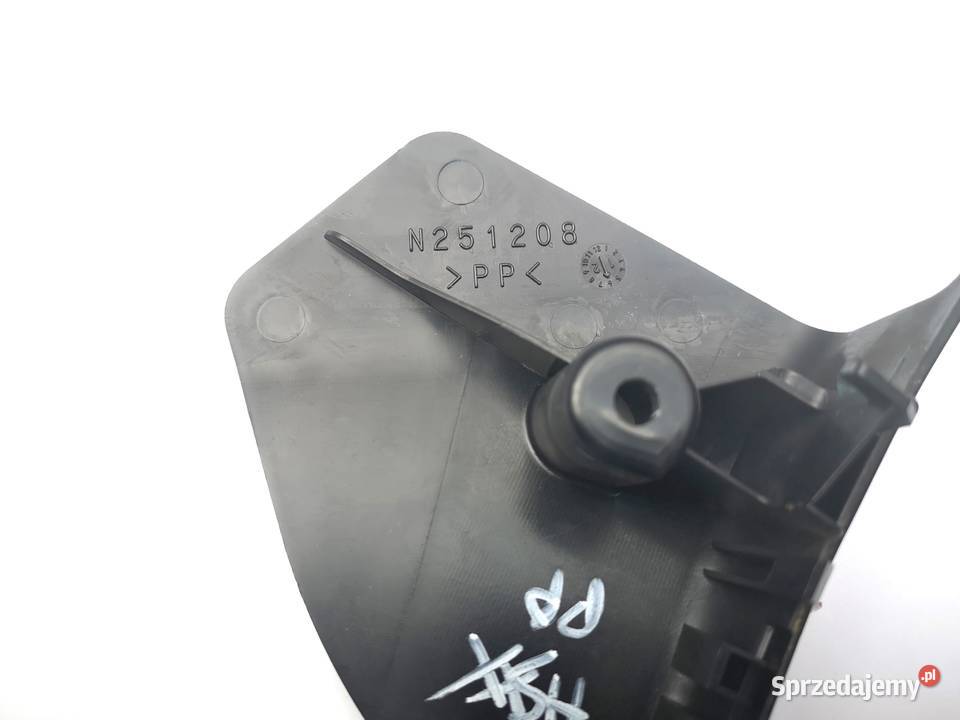 Mitsubishi ASX osłona fotela przedniego prawa mazowieckie