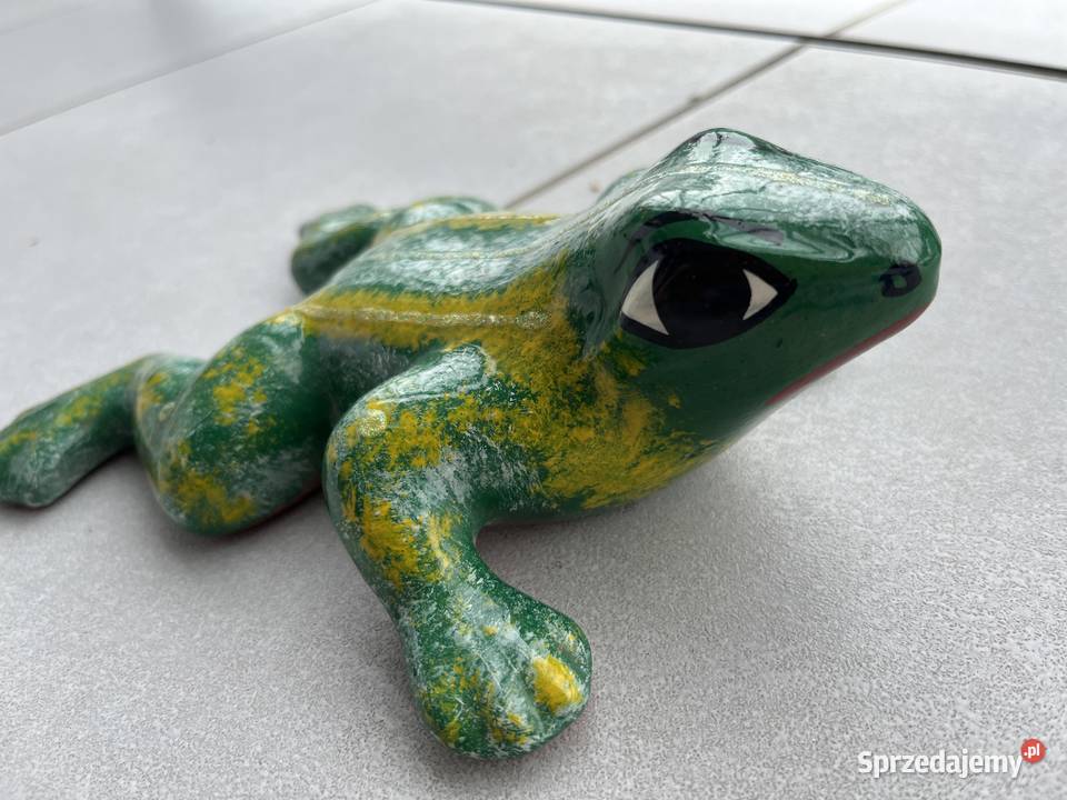 ceramiczne żaby piękna ozdoba biura mieszkania