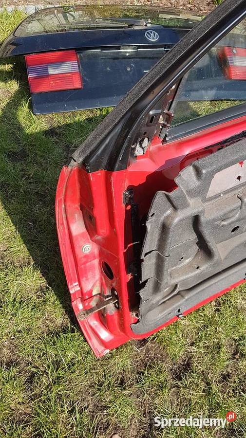 Passat B4 siedzenia drzwi klapa tylna itd Lublin