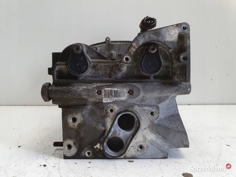 VW Polo IV 12 12V GŁOWICA CYLINDRÓW wałki osobowe Janów