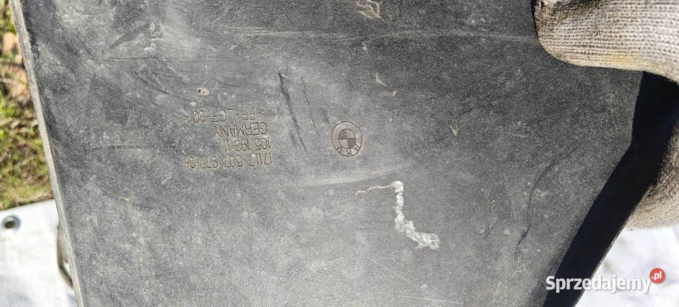 BMW 7 E65 E66 obudowa wentylatora osłona Siechnice