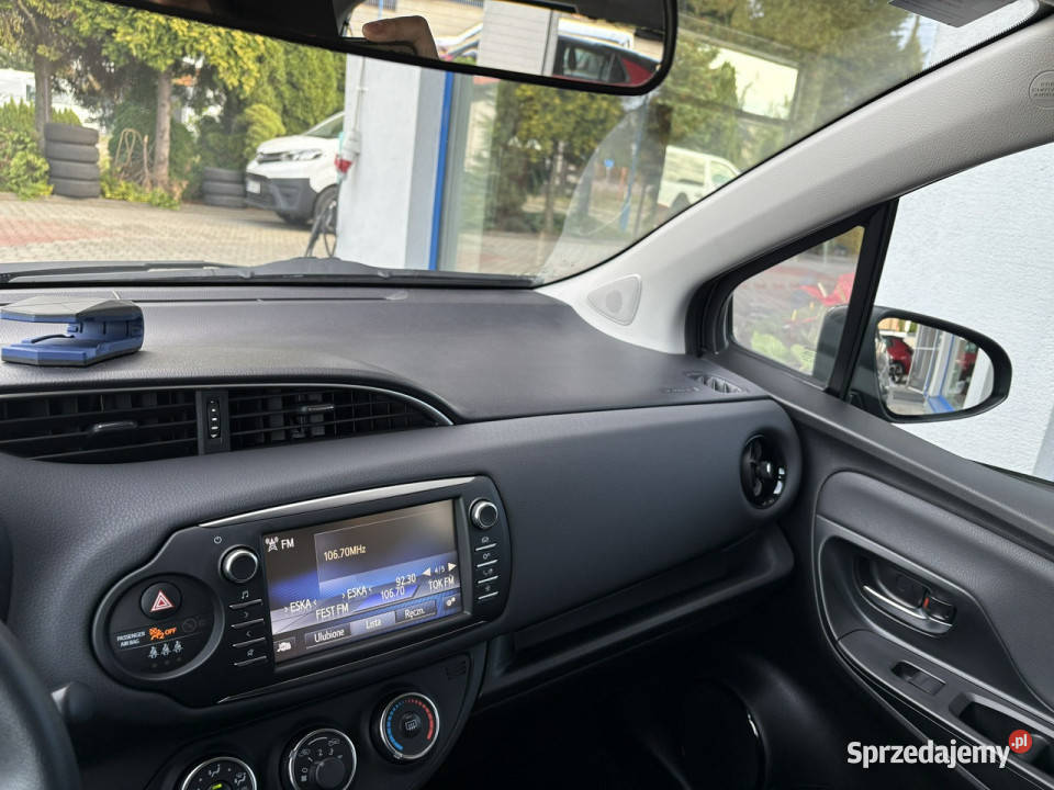 Toyota Yaris 15 Kamera Podgrzewane fotele III śląskie Tarnowskie Góry